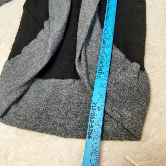 Marina Luna Women's Gray Black 100% Merino Wool Knit Cardigan Size S - Picture 5 of 7